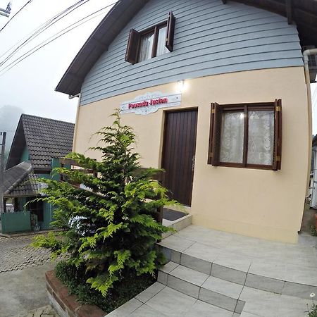 Pousada Justen Gramado Exterior foto